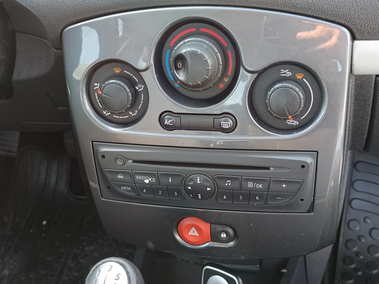Renault Clio 2010 - 1.2 16V 3 porte 20th Anniversario Lb automobili