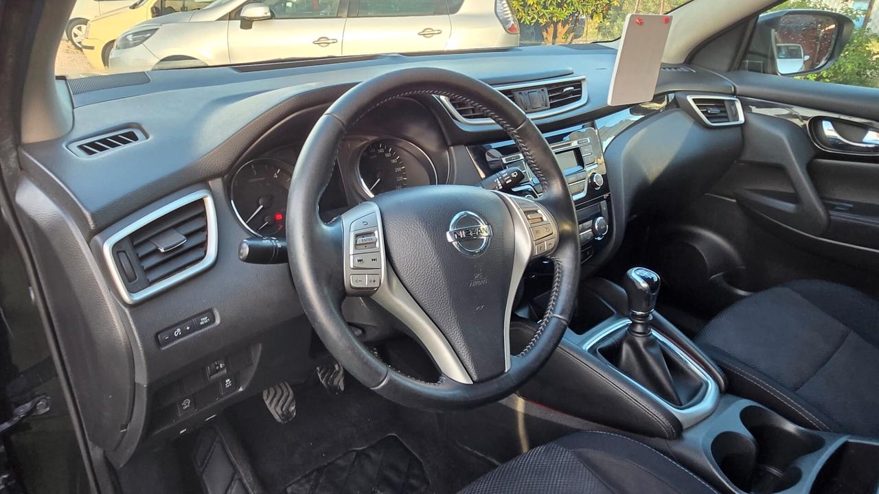 Nissan Qashqai 1.5 dCi N-Vision