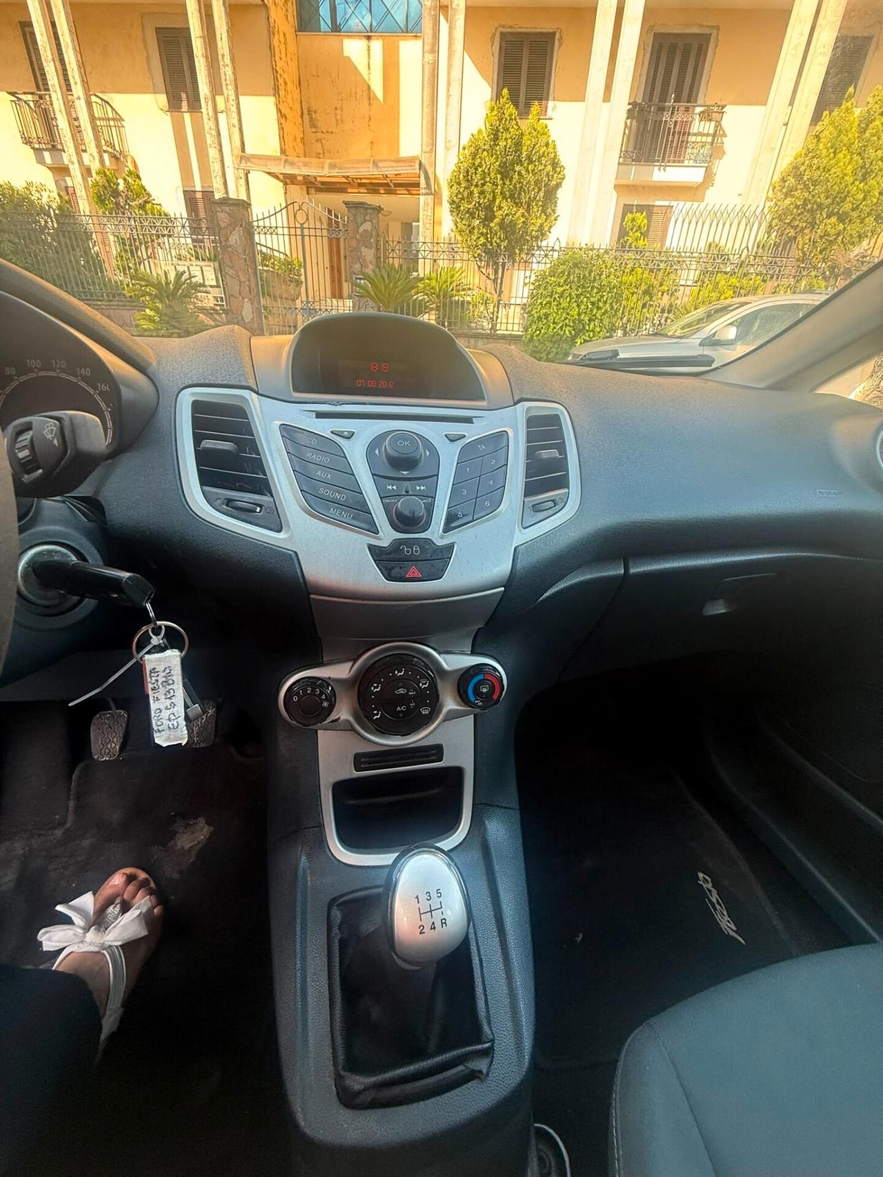 Ford Fiesta 1.4 5 porte Bz.- GPL VALIDITA' FINO AL 2032