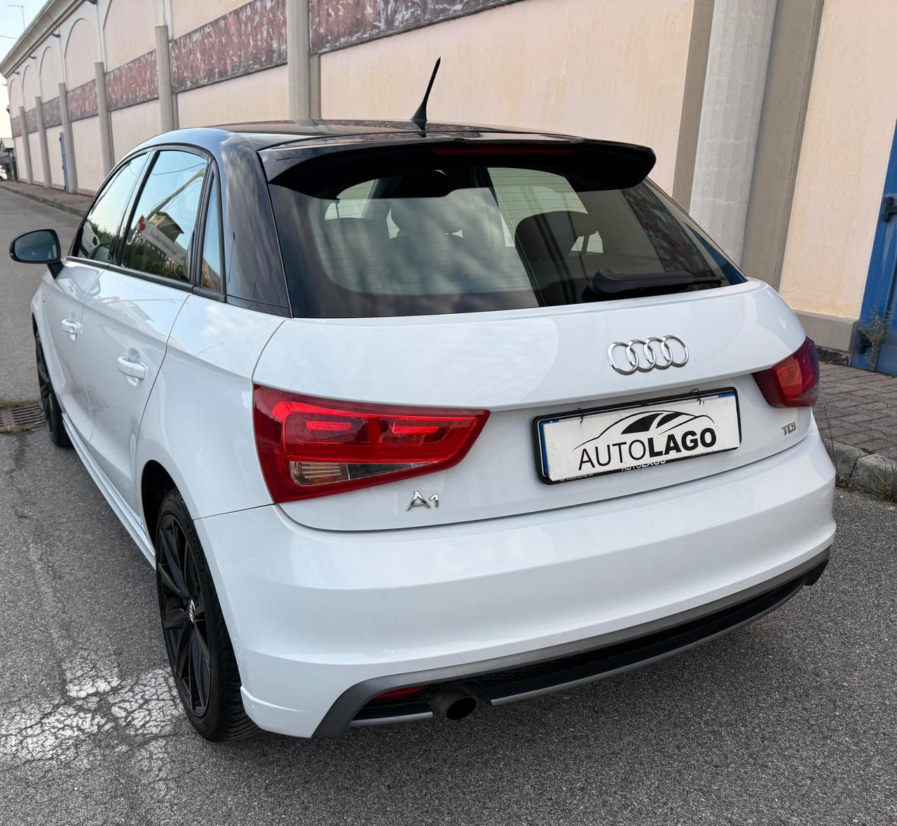Audi A1 1.6 TDI S line edition