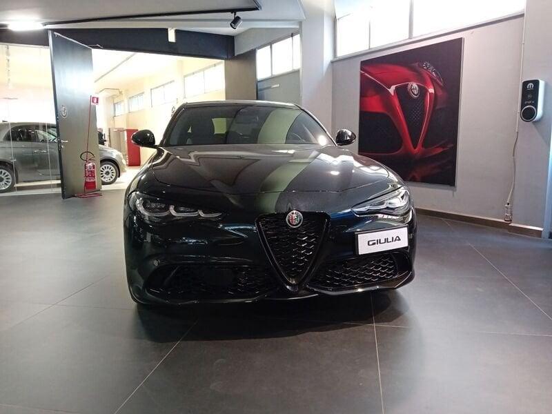 Alfa Romeo Giulia 2.2 Turbodiesel 210 CV AT8 AWD Q4 Veloce