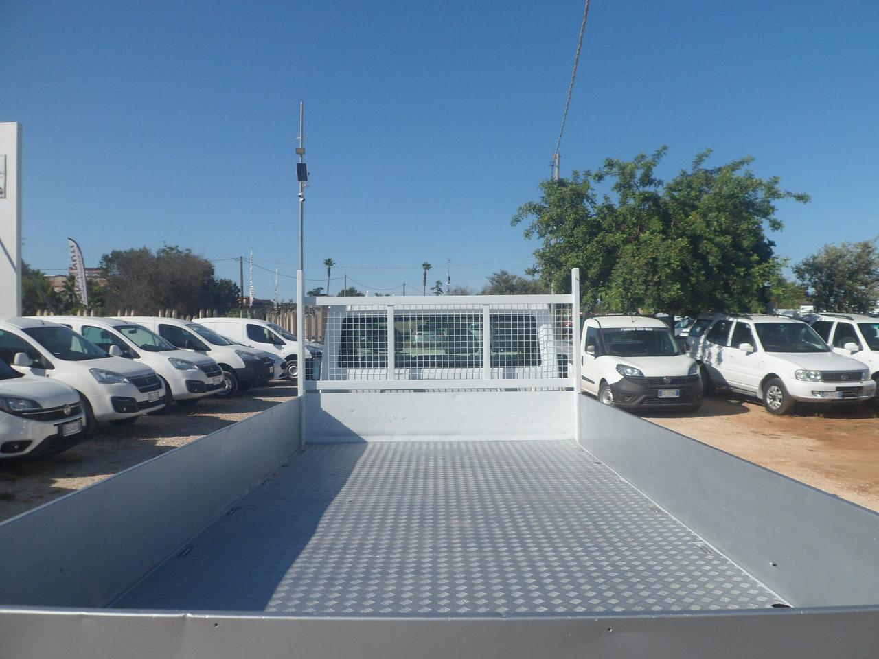 Ford Transit cassone fisso