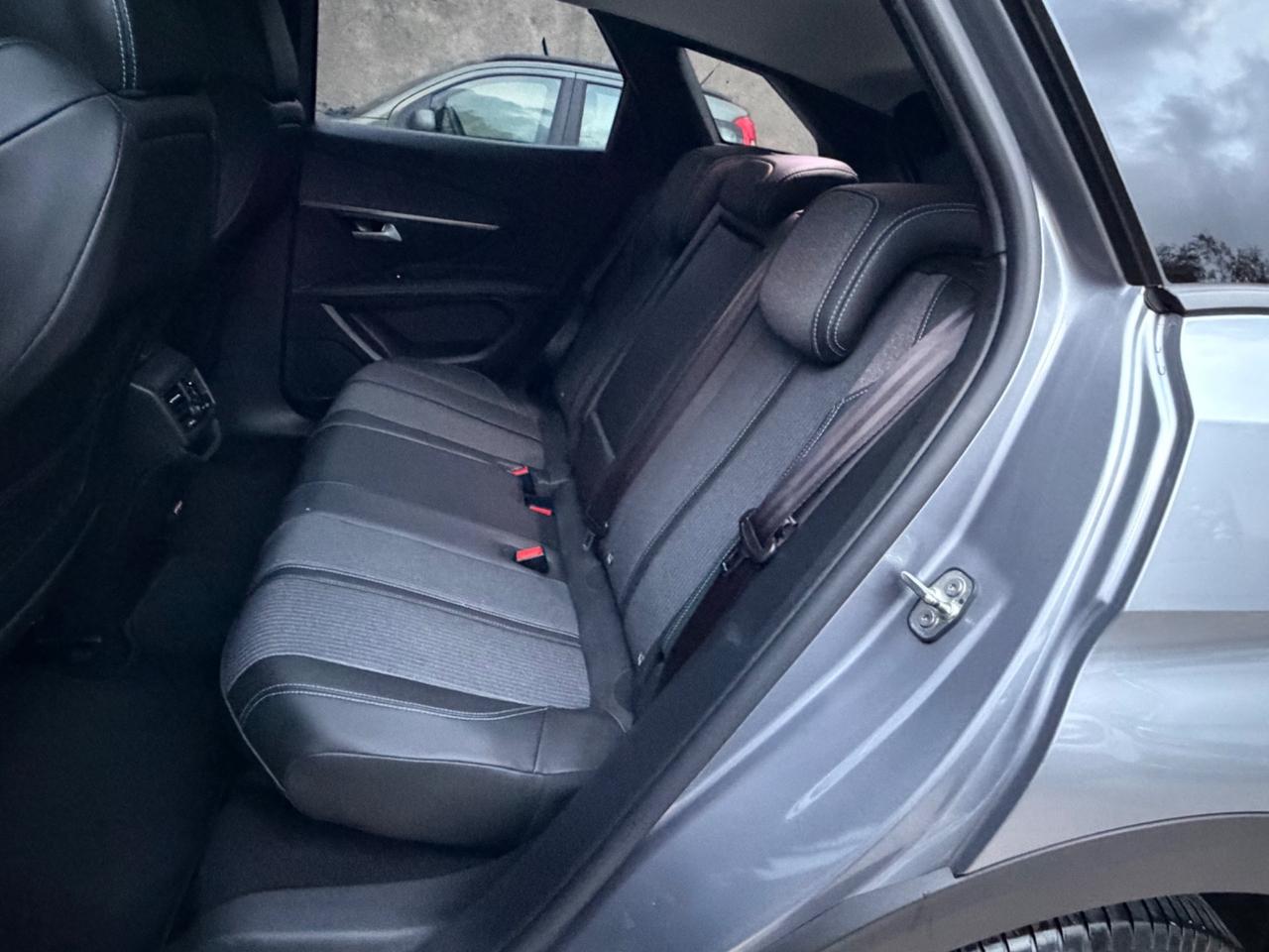 Peugeot 3008 1.5 BlueHDi 130 S&S Allure 2021