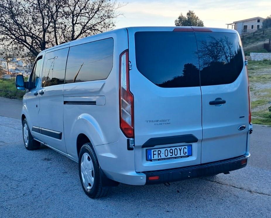 Ford Transit Custom 2.0 TDCi 130 cv 320 L2H1 (9 Posti)