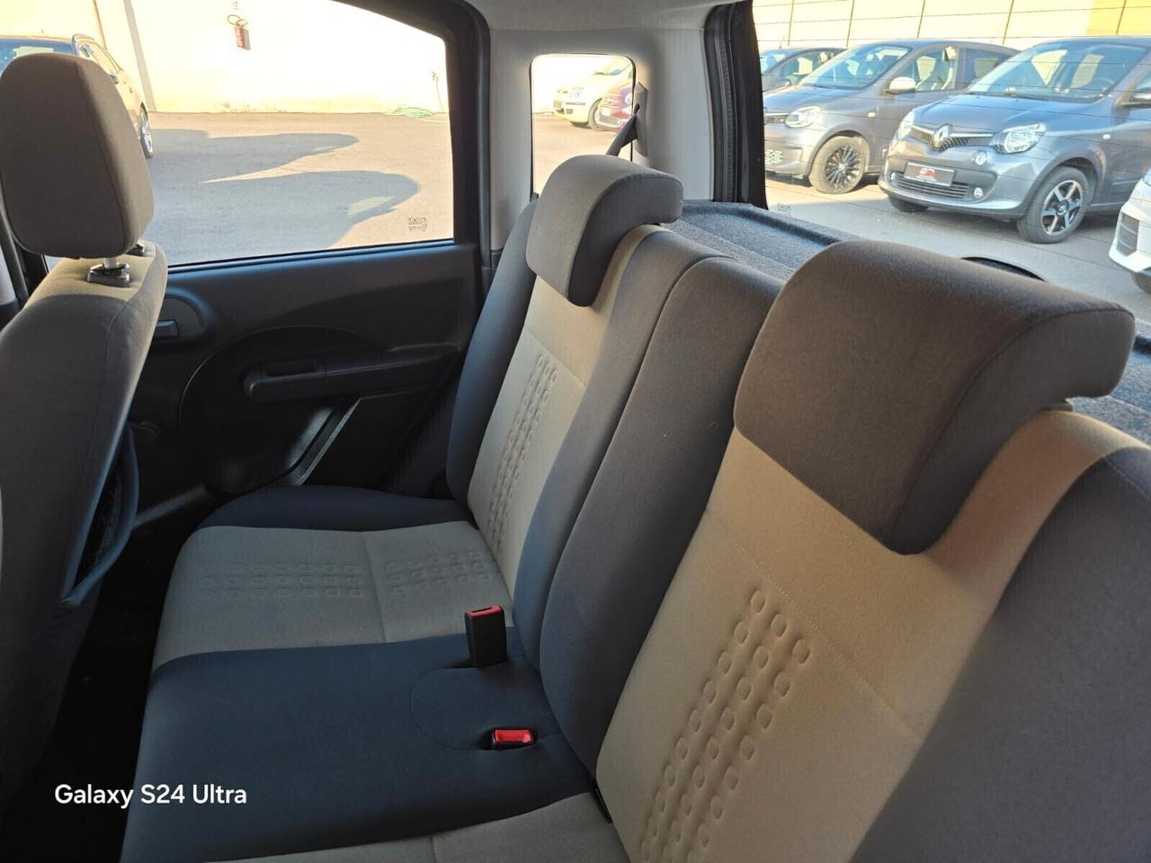 Fiat Panda 1.2 Emotion