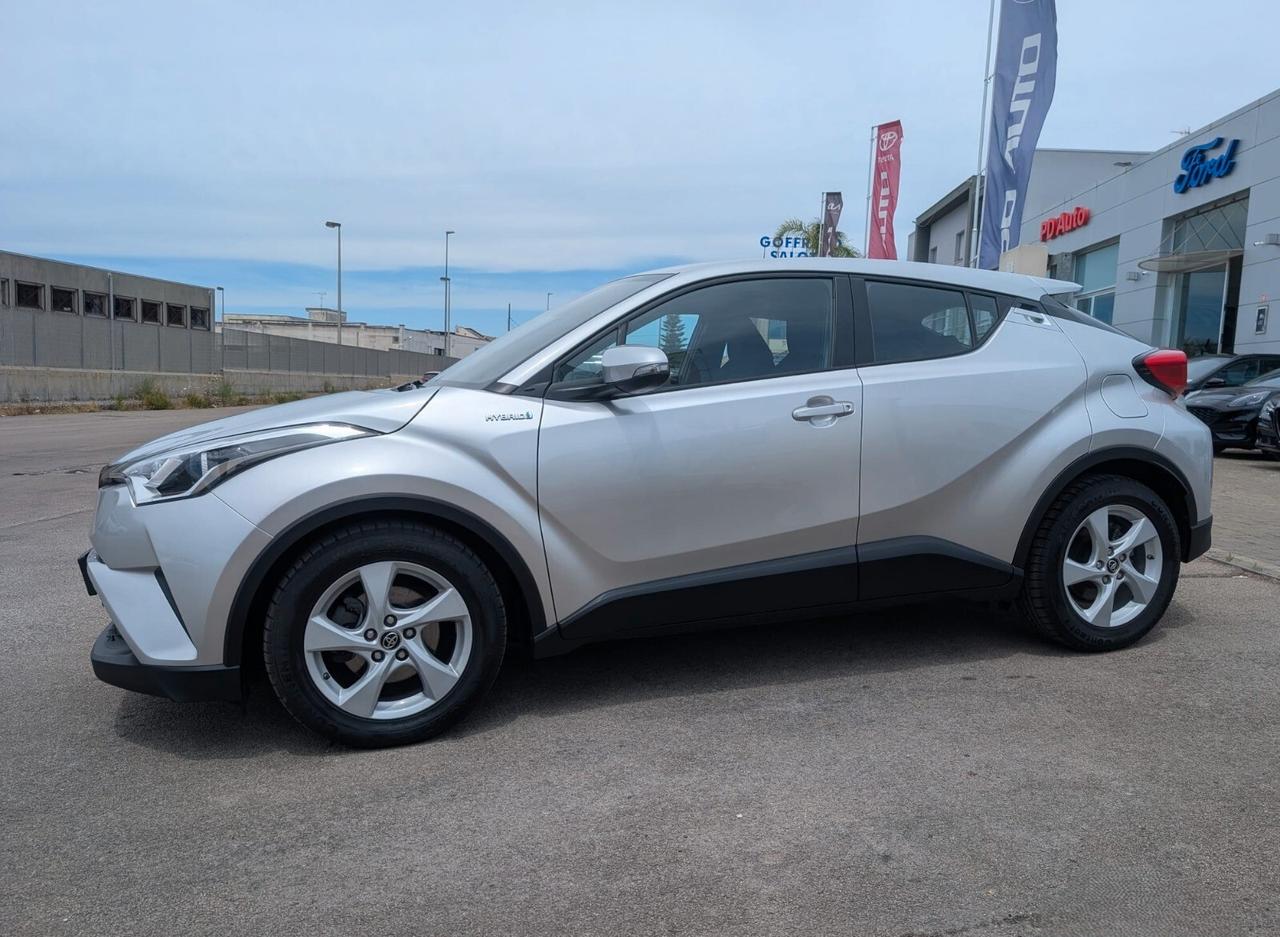 Toyota C-HR 1.8 Hybrid E-CVT Active