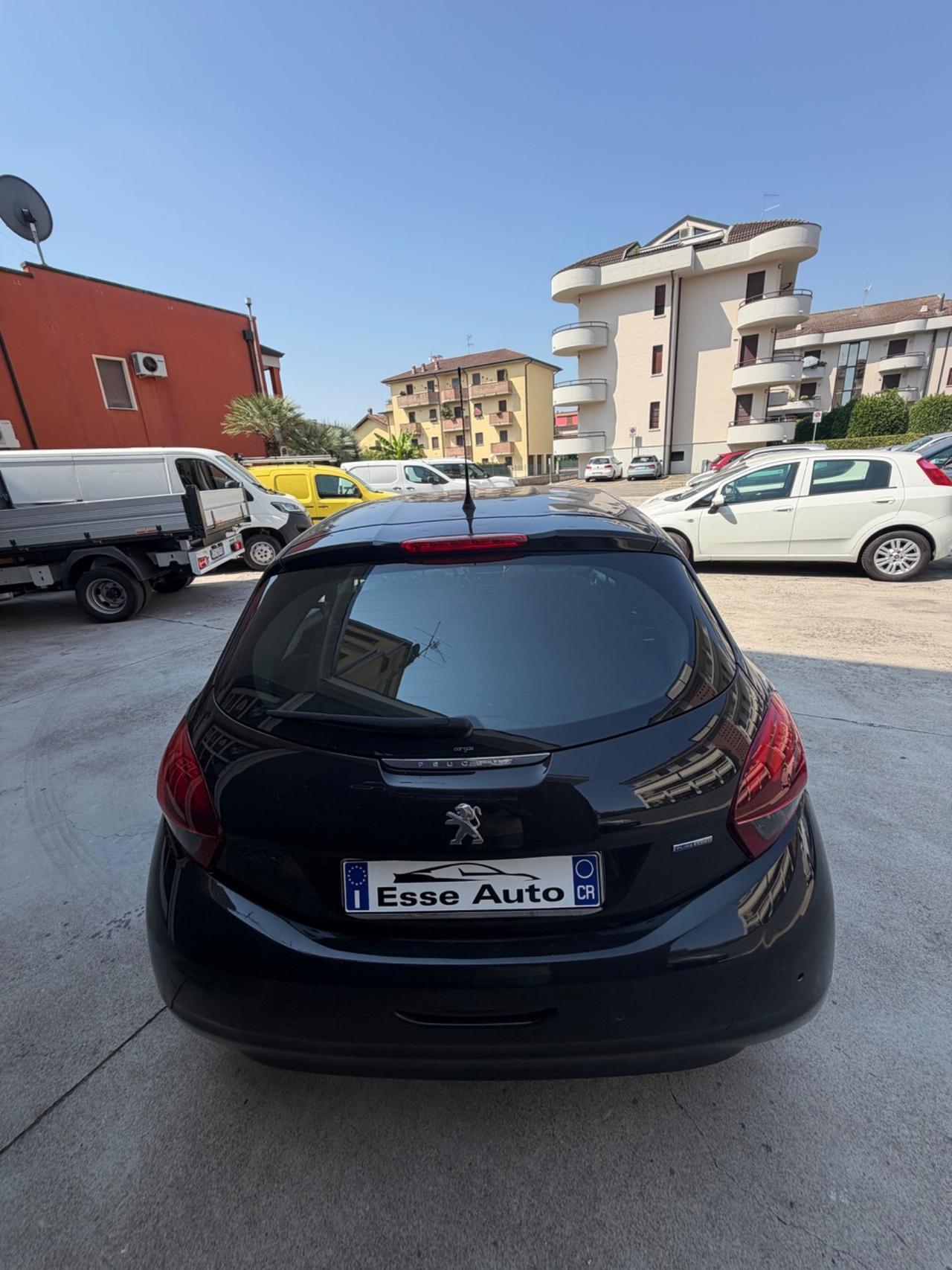 Peugeot 208 PureTech 82 5p. GPL Active