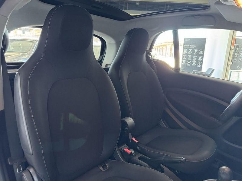 smart fortwo fortwo 90 0.9 Turbo twinamic Passion