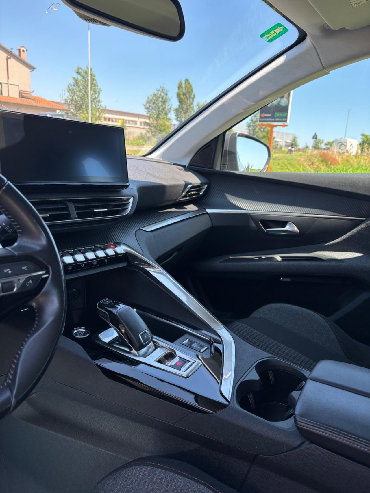 Peugeot 3008 BlueHDi 130 S&S EAT8 Active Pack