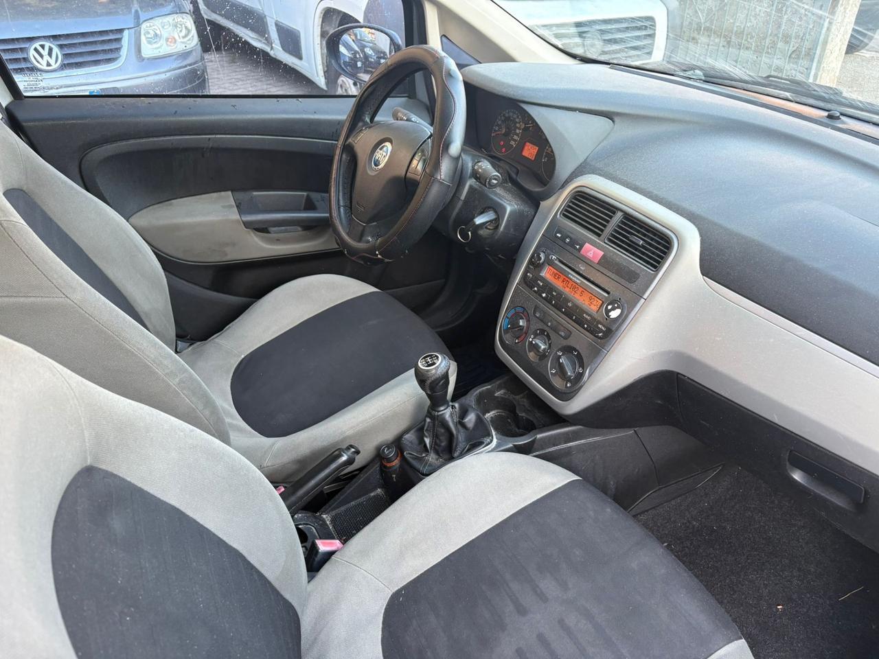 Fiat Grande Punto 1.3 MJT 75 CV 5 porte Active