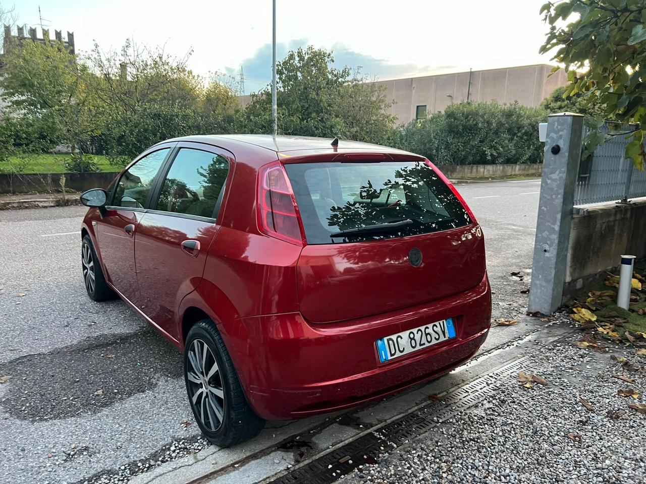 Fiat Punto 1.4 5 porte Active Ok neopatentato