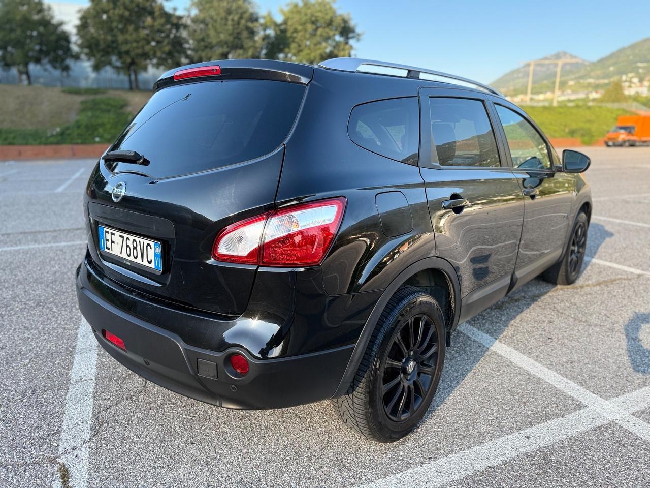 Nissan Qashqai Qashqai+2 2.0 dCi DPF n-tec