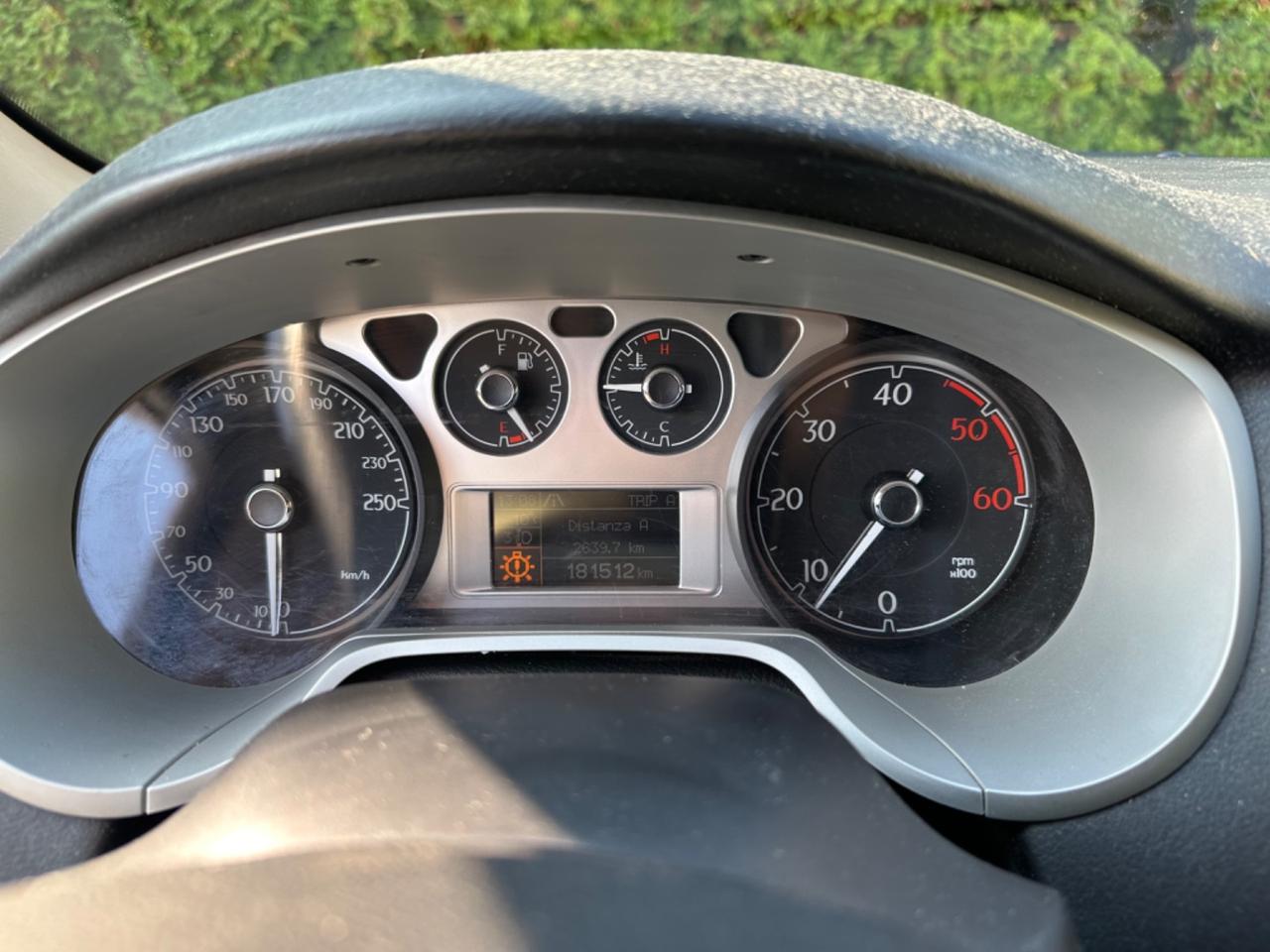 Lancia Delta 1.6 MJT DPF Platino