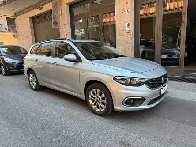 Fiat Tipo 1.3 Mjt 95 CV S&S SW Lounge
