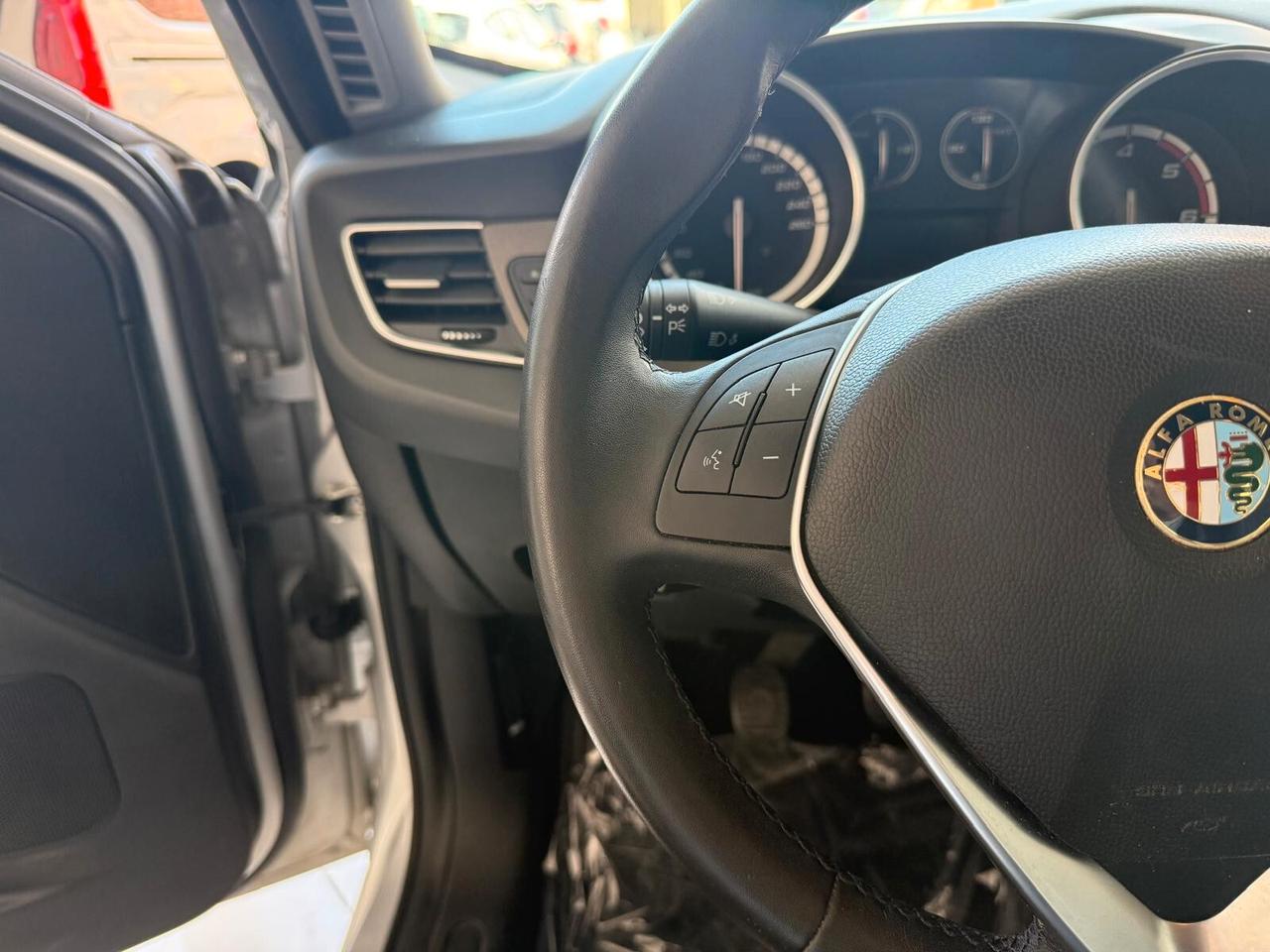 ALFA ROMEO GIULIETTA 1.6 DIESEL 2014