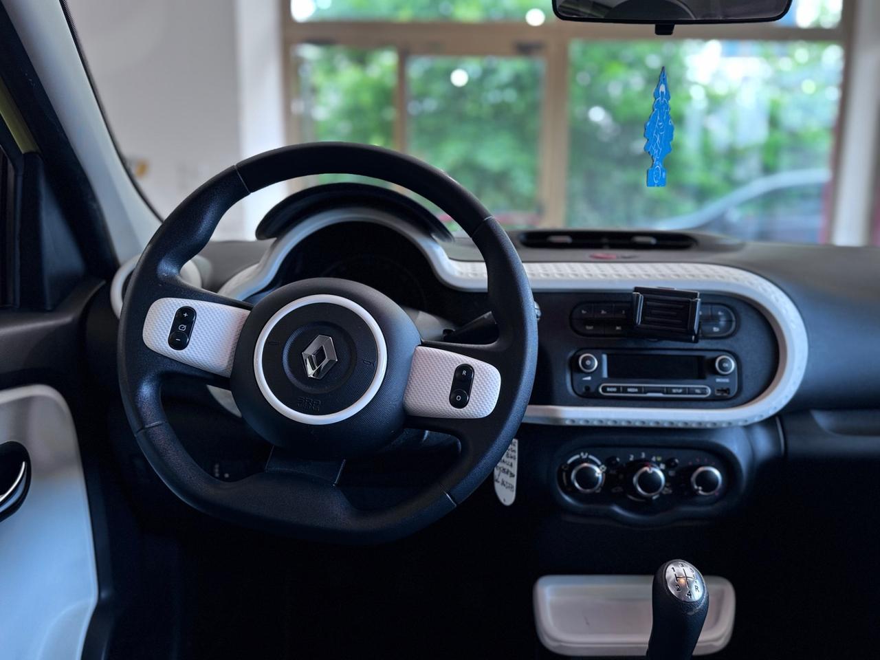 Renault Twingo 1.0 SCe Live