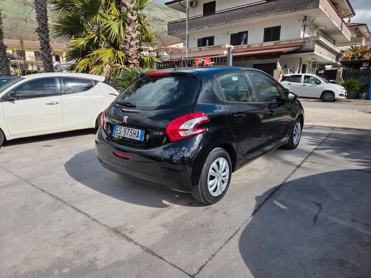 Peugeot 208 1.4 HDi 68 CV 5 porte Active