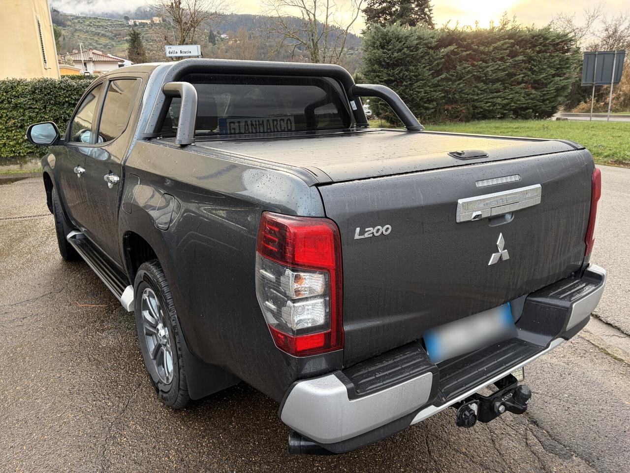 Mitsubishi L200 2.3 D Double Cab 4x4 Super Select P0. Diamond