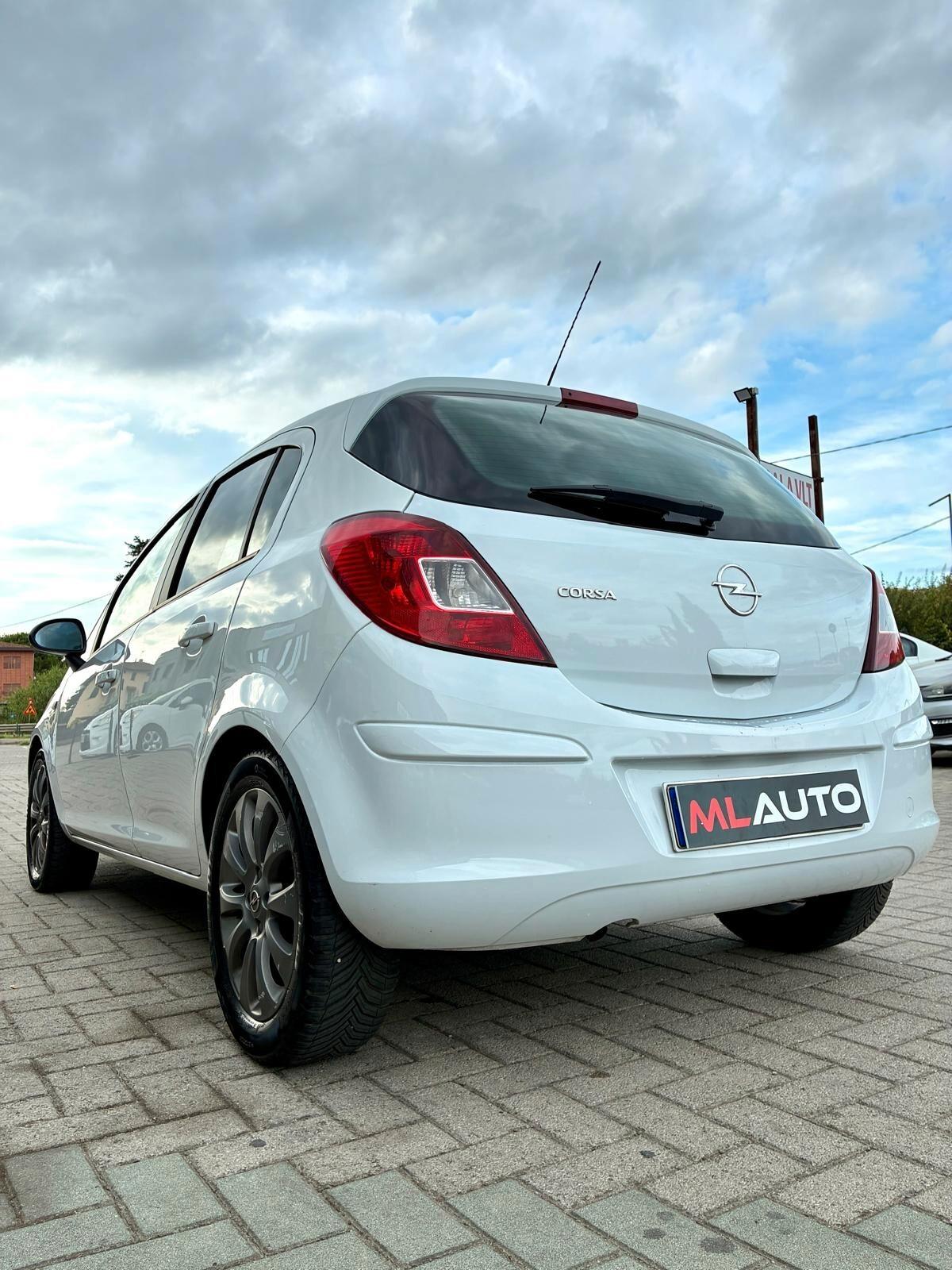Opel Corsa 1.0 12V 5 porte Edition - ok neopatentato