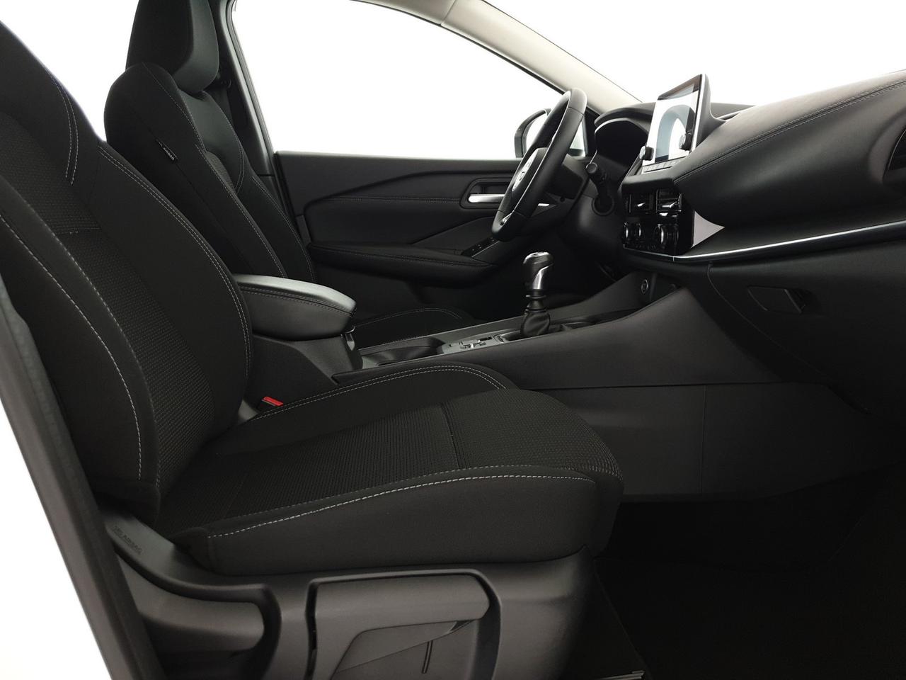 Nissan Qashqai 1.3 mhev acenta 2wd 140cv Autocarro