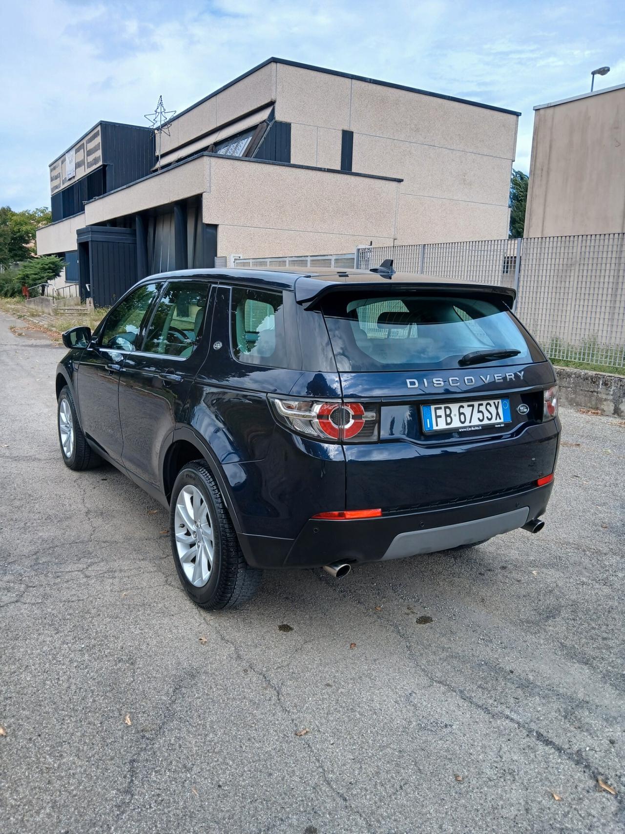 Land Rover Discovery Sport 2.0 TD4 150 CV 11600€