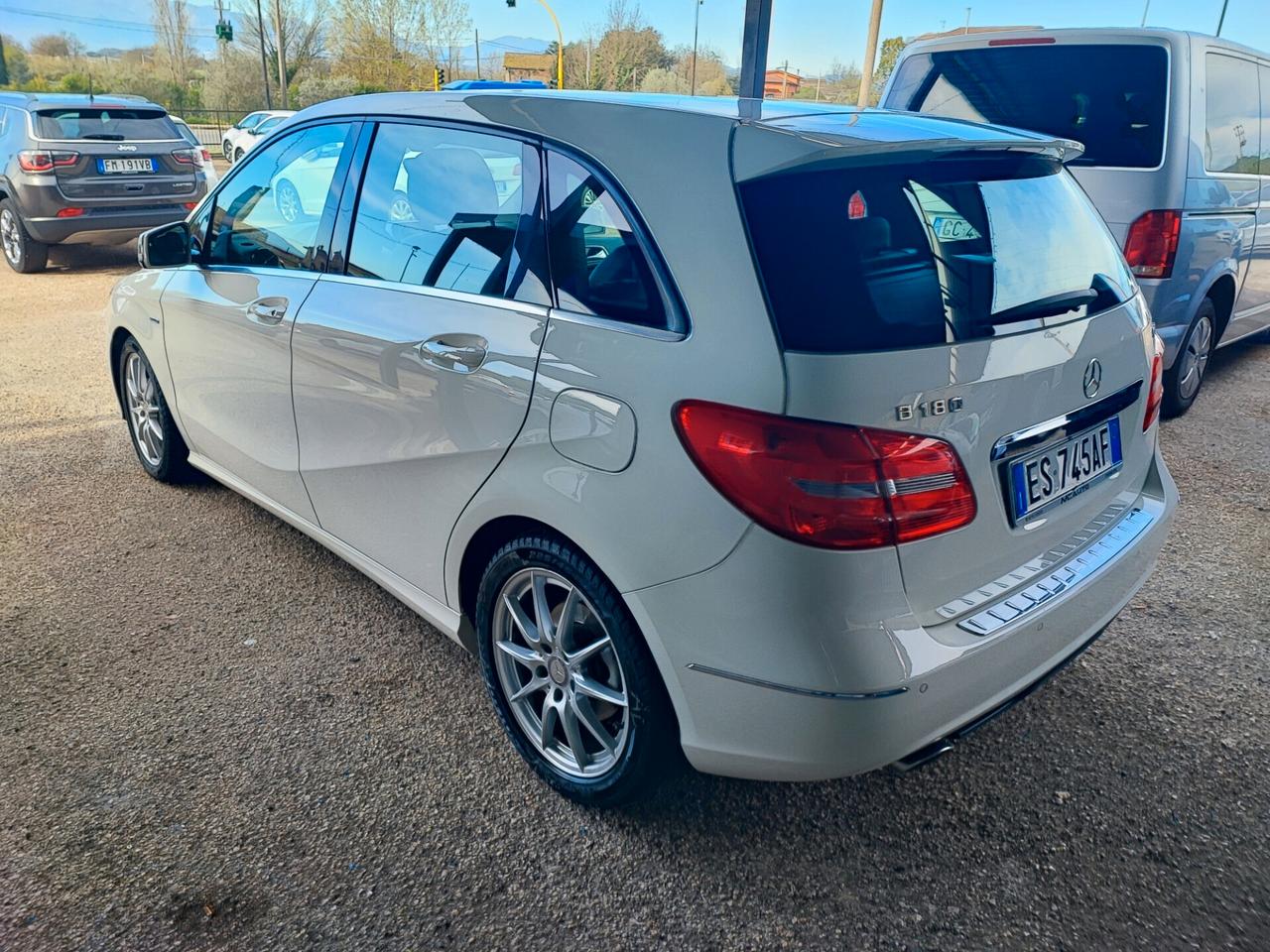 Mercedes-benz B 180 CDI BlueEFFICIENCY Premium