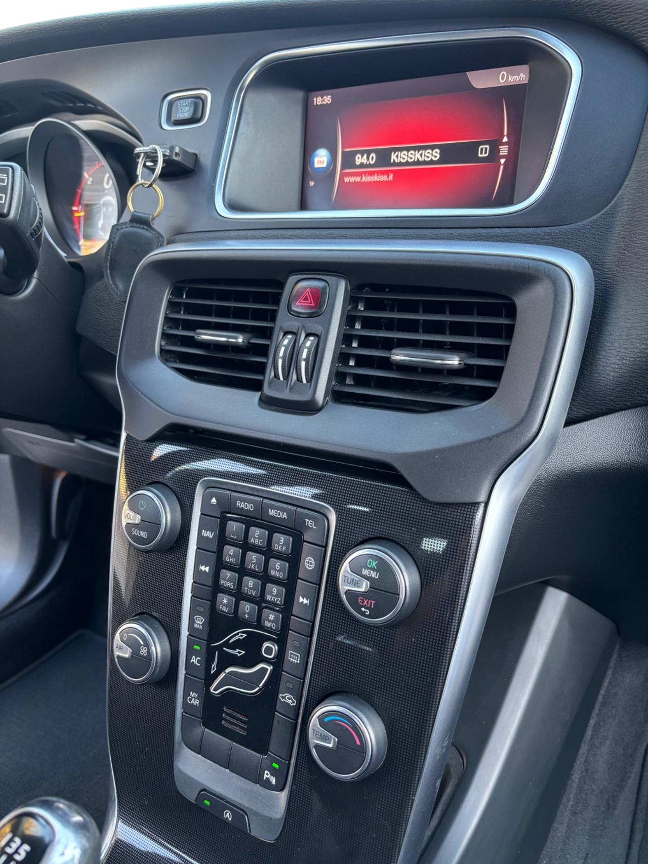 Volvo V40 D2 Geartronic Business Plus