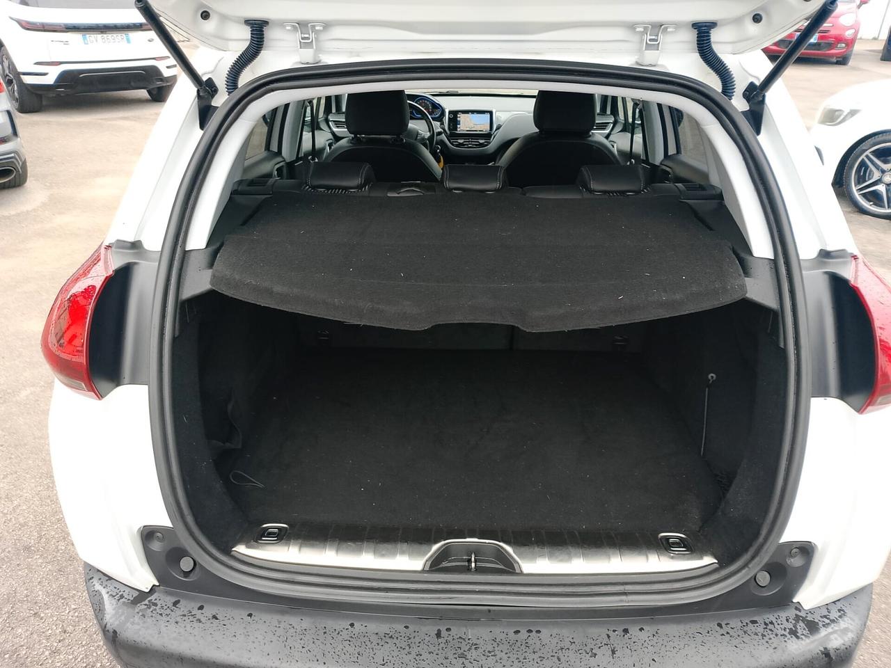 Peugeot 2008 PureTech 82 Allure