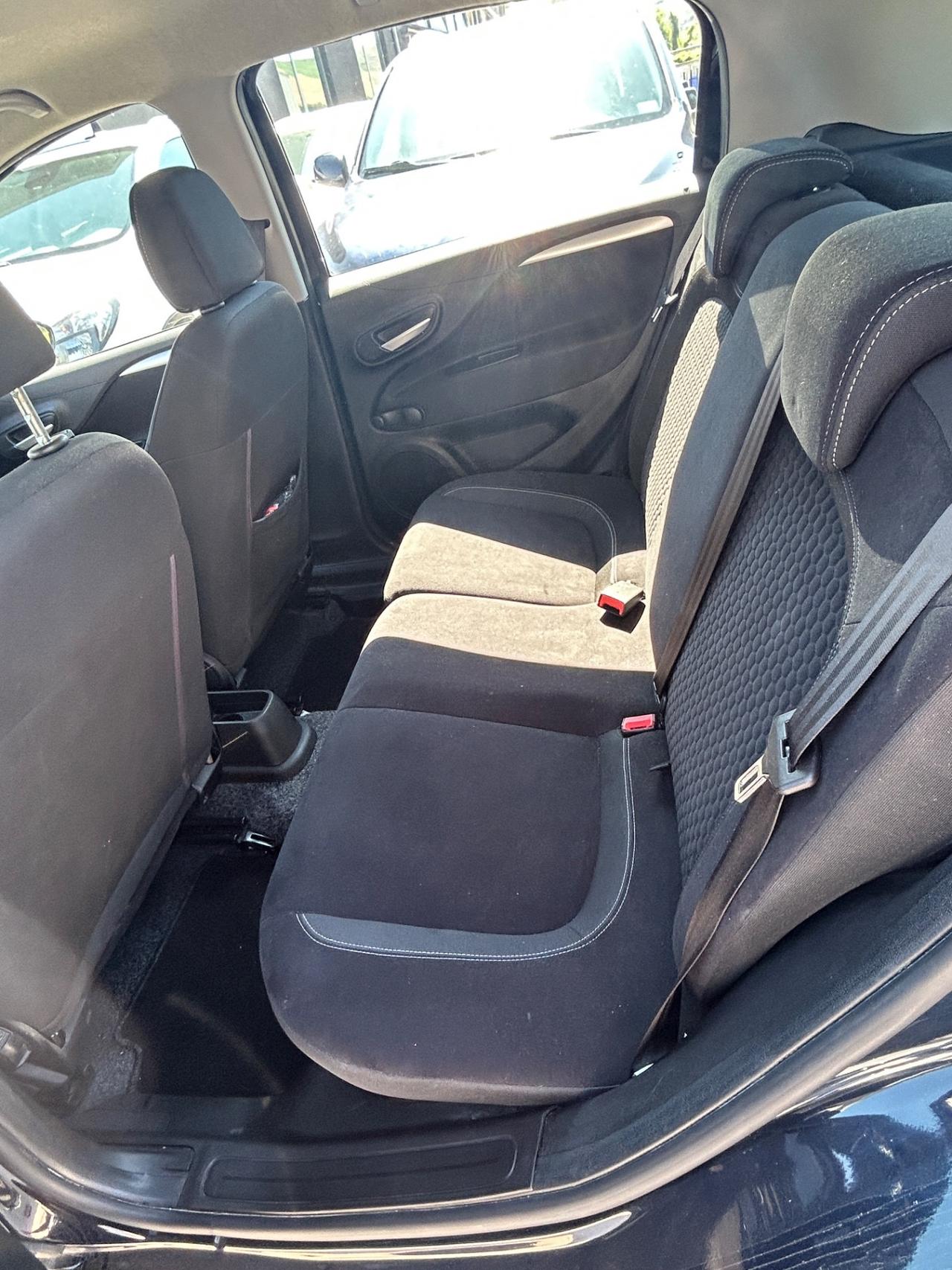 Fiat Punto 1.4 8V 5 porte Natural Power Lounge