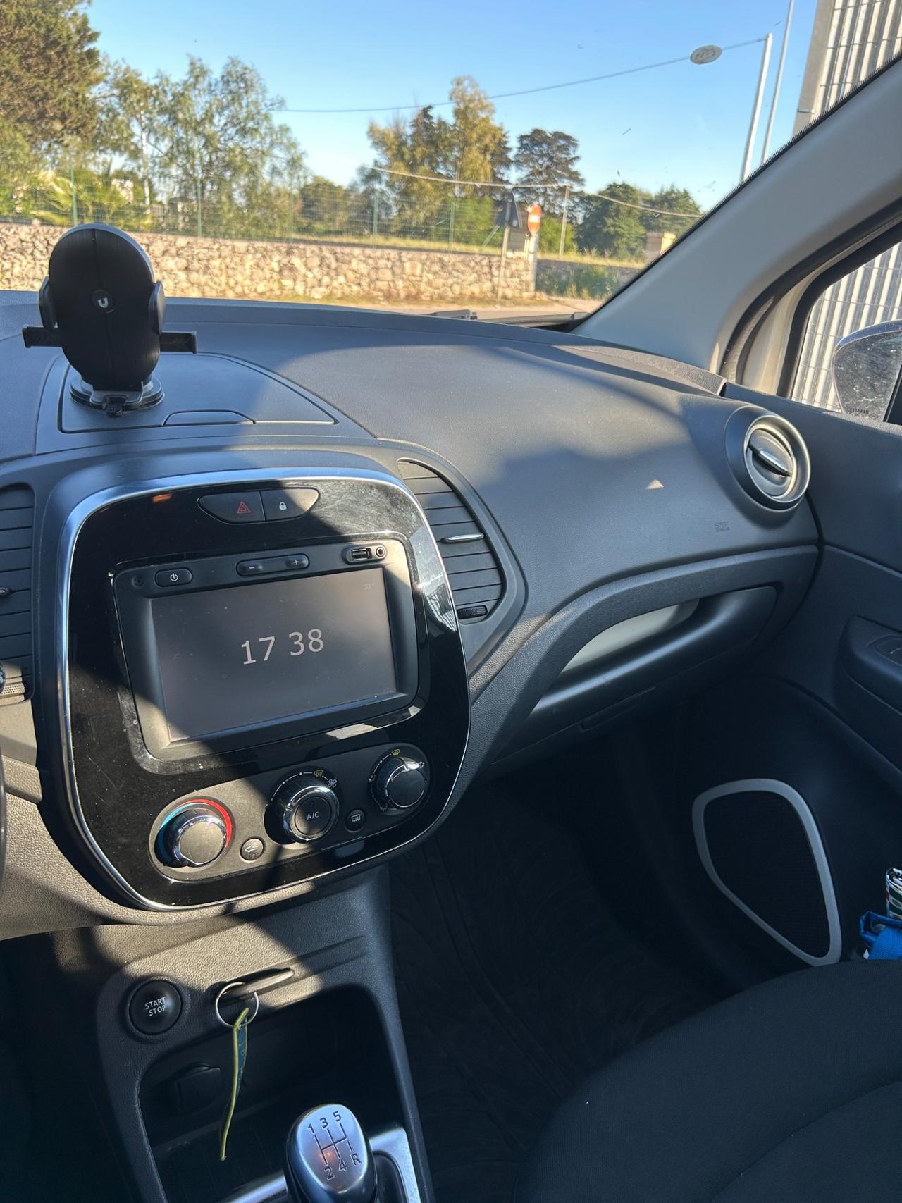 Renault Captur 1.5 90 CV MOD.2019/NAVI