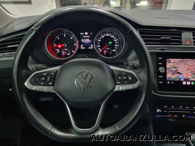 VOLKSWAGEN Tiguan NEW 2.0 TDI 150CV SCR DSG Life Navi - Fari a Led