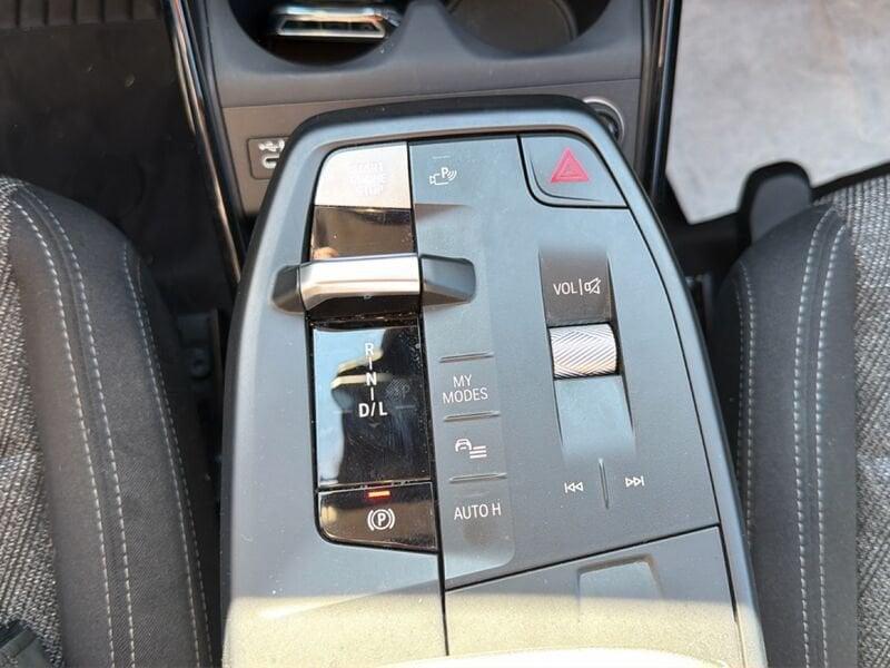 BMW Serie 2 Active Tourer SERIE 2 LUXURYLINE Tourer 216i Active Tourer auto