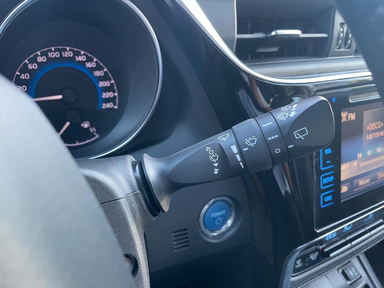 Toyota Auris Touring Sports 1.8 Hybrid Business