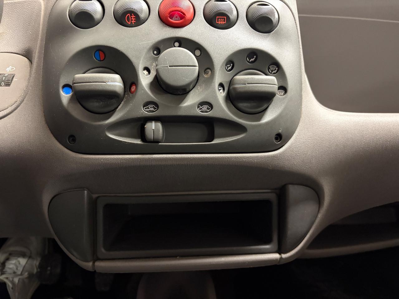 Fiat 600 1.1 Active km 39.000 come nuova !