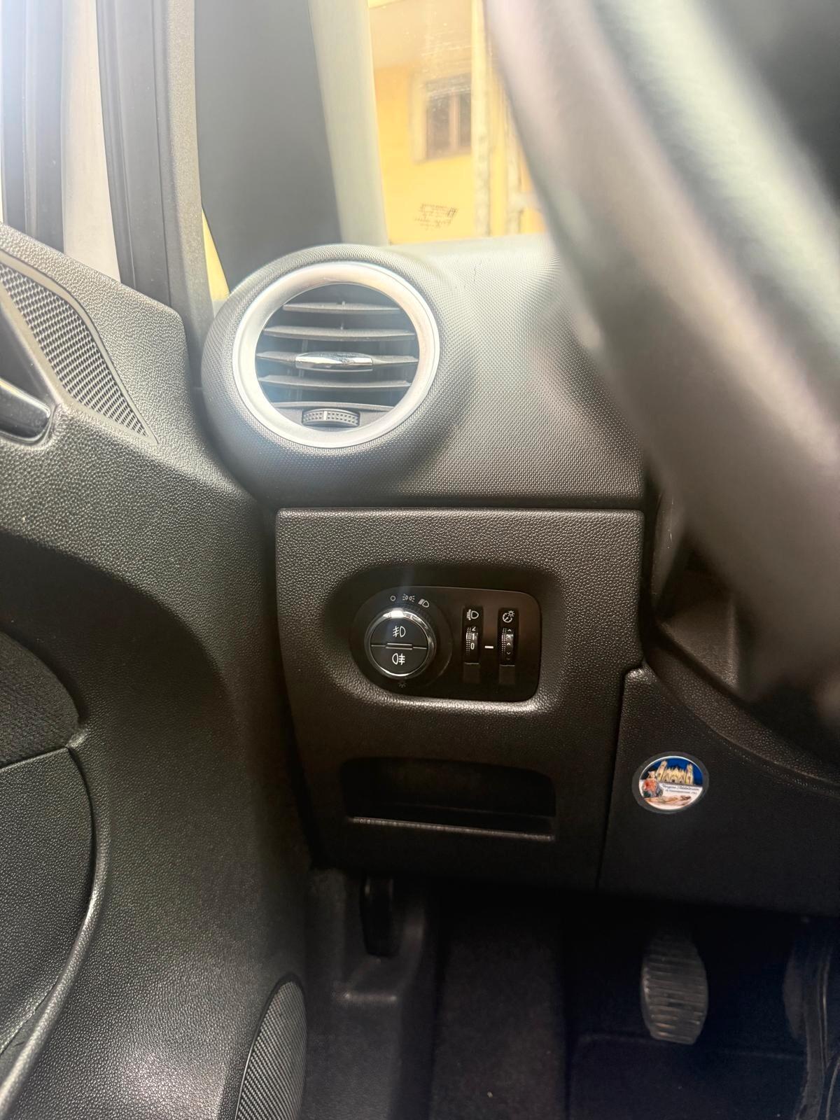 Opel Corsa 1.2 85CV 5 porte GPL-TECH Ecotec