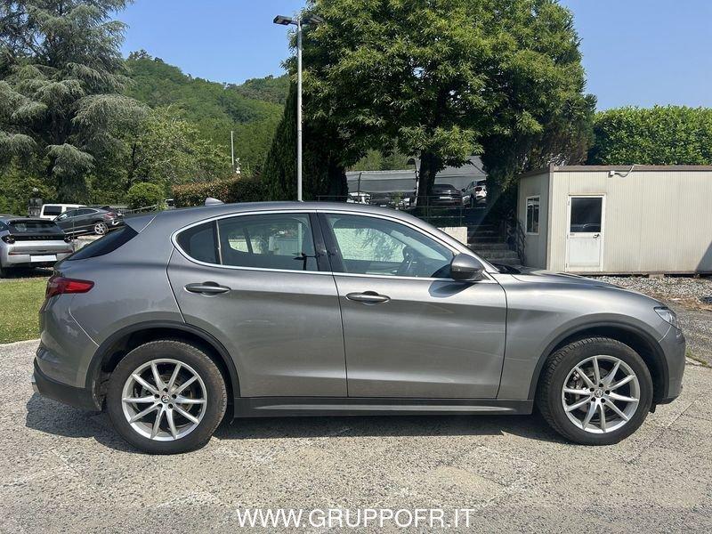 Alfa Romeo Stelvio 2.2 Turbodiesel 210 CV AT8 Q4 Business