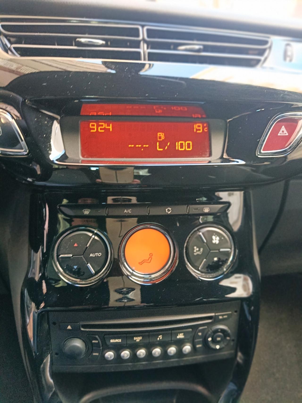 DS3-1.4 BLUEHDI 70 CV-NEOPATENTATI-Euro6990