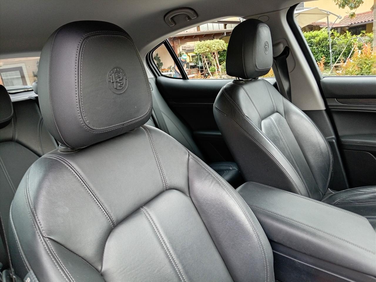 Alfa Romeo Stelvio 2.2 JTDM 210 CV Q4 PELLE NAVI XENON