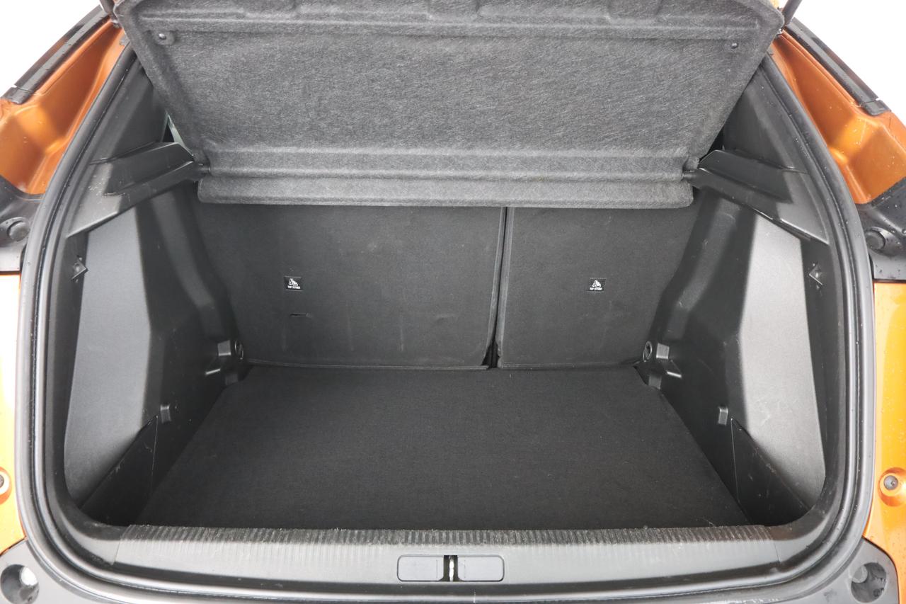PEUGEOT 2008 2ª serie 2008 BlueHDi 130 S&S EAT8 Allure Pack
