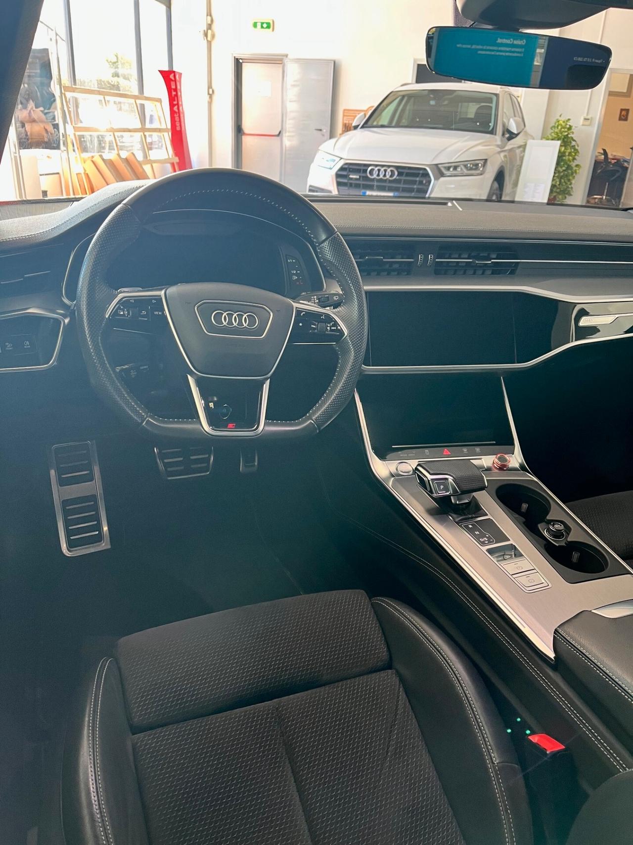 Audi A6 Avant 40 2.0 TDI S tronic Sport S LINE interno e esterno