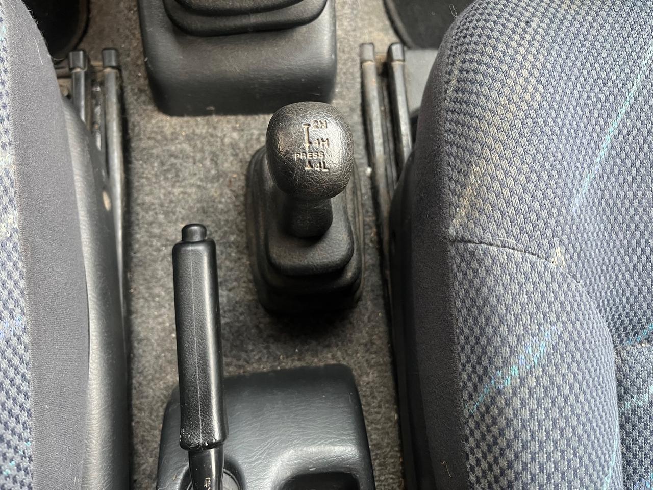 Suzuki Jimny 1.3i 16V cat 4WD JLX Mode