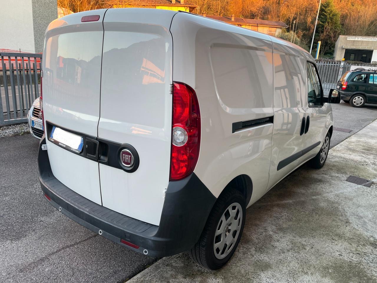 Fiat Doblo Doblò 1.4 Natural Power PL-TN Cargo Maxi Lounge