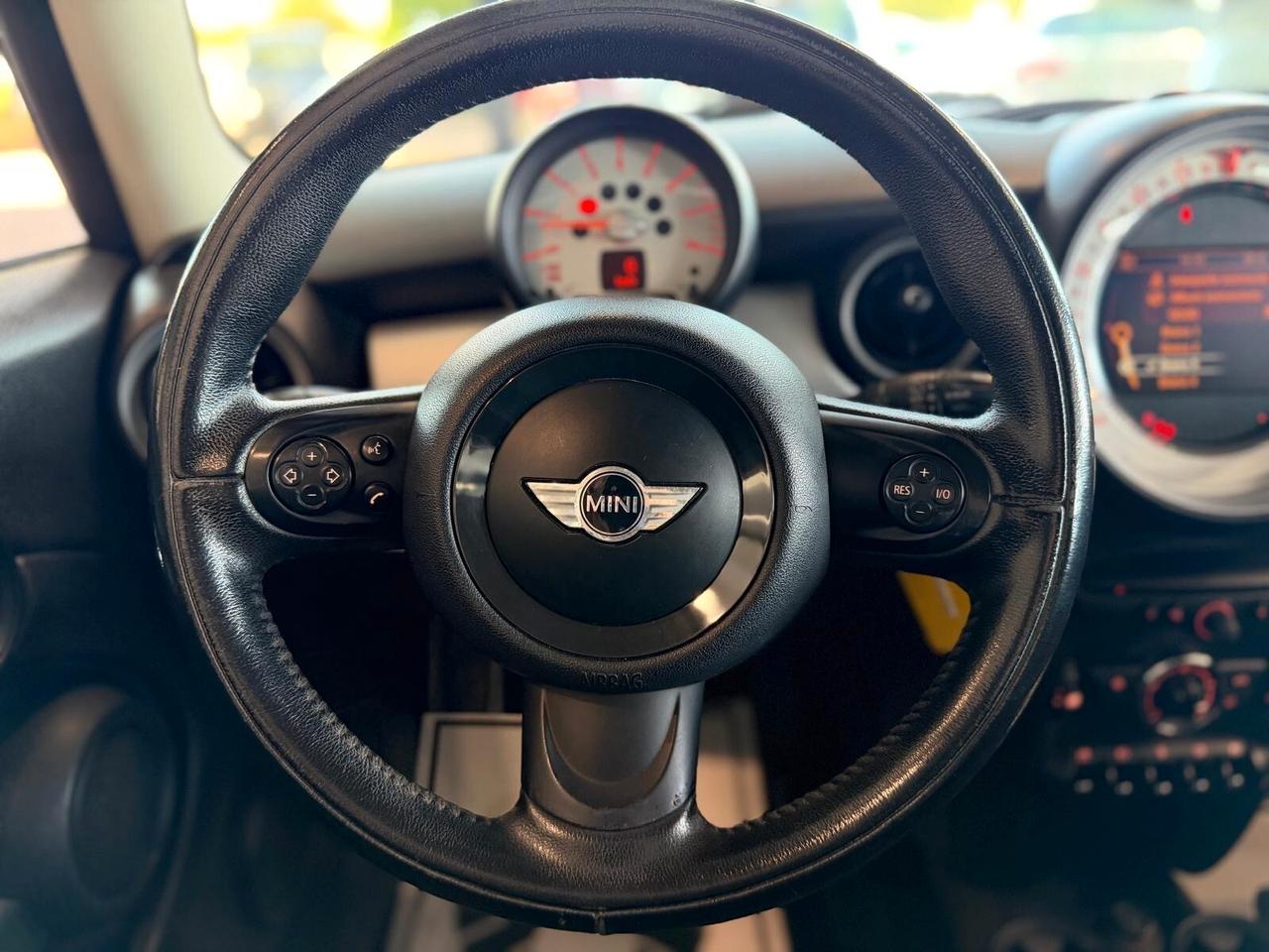 Mini 1.6 16V One (55kW)
