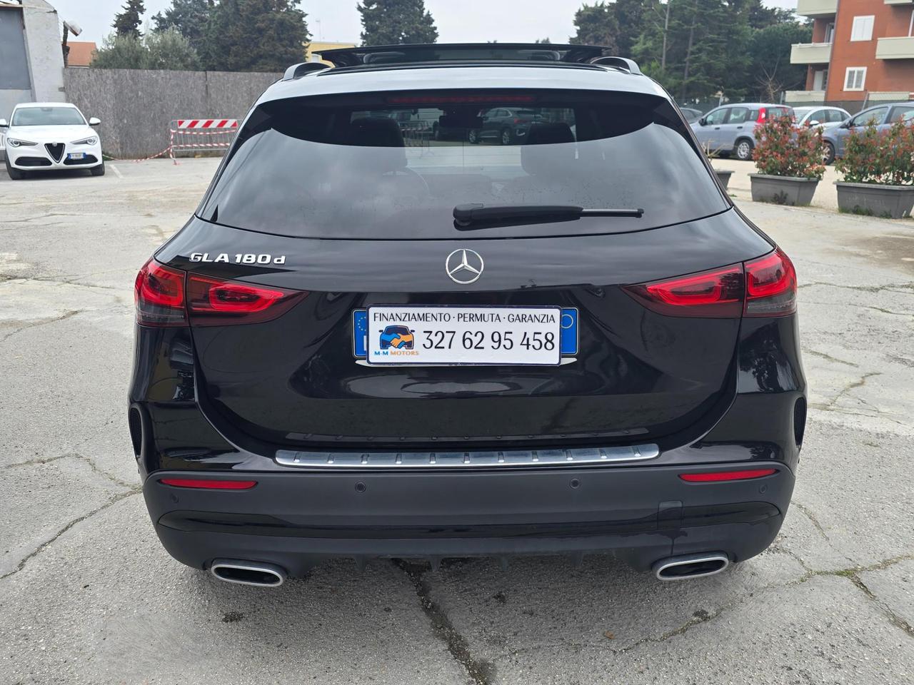 Mercedes GLA 180 d Premium auto