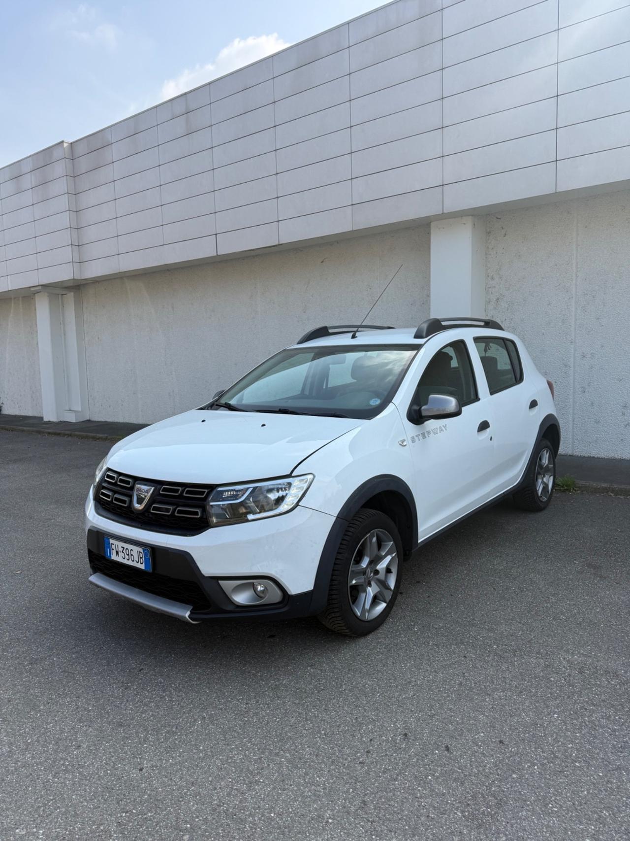 Dacia Sandero 1.0 SCe 12V 75CV Start&Stop Essential