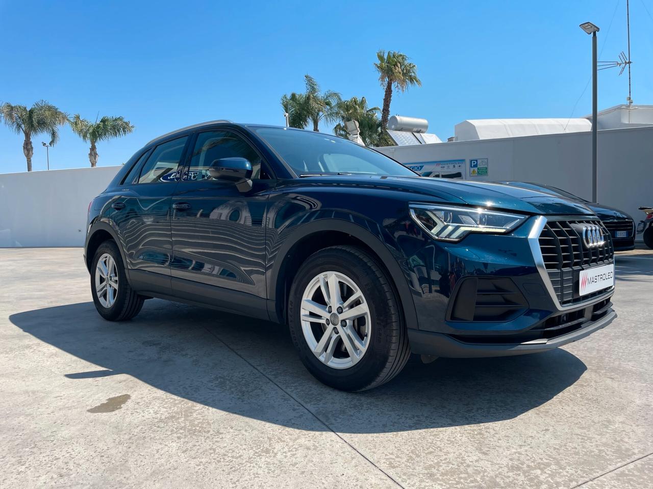 Audi Q3 40 TDI quattro S tronic Business