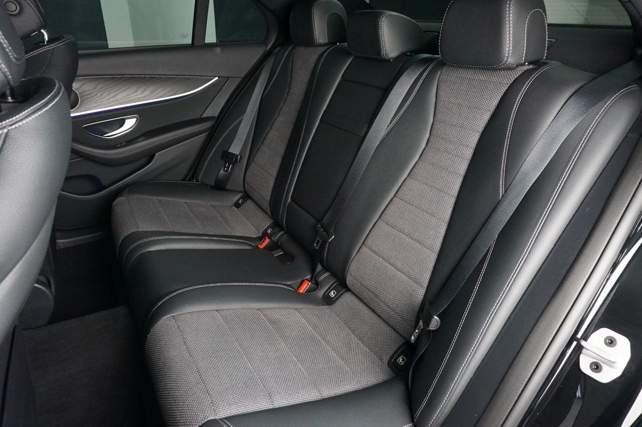 Mercedes-benz E 220 d 4Matic Auto Premium Plus