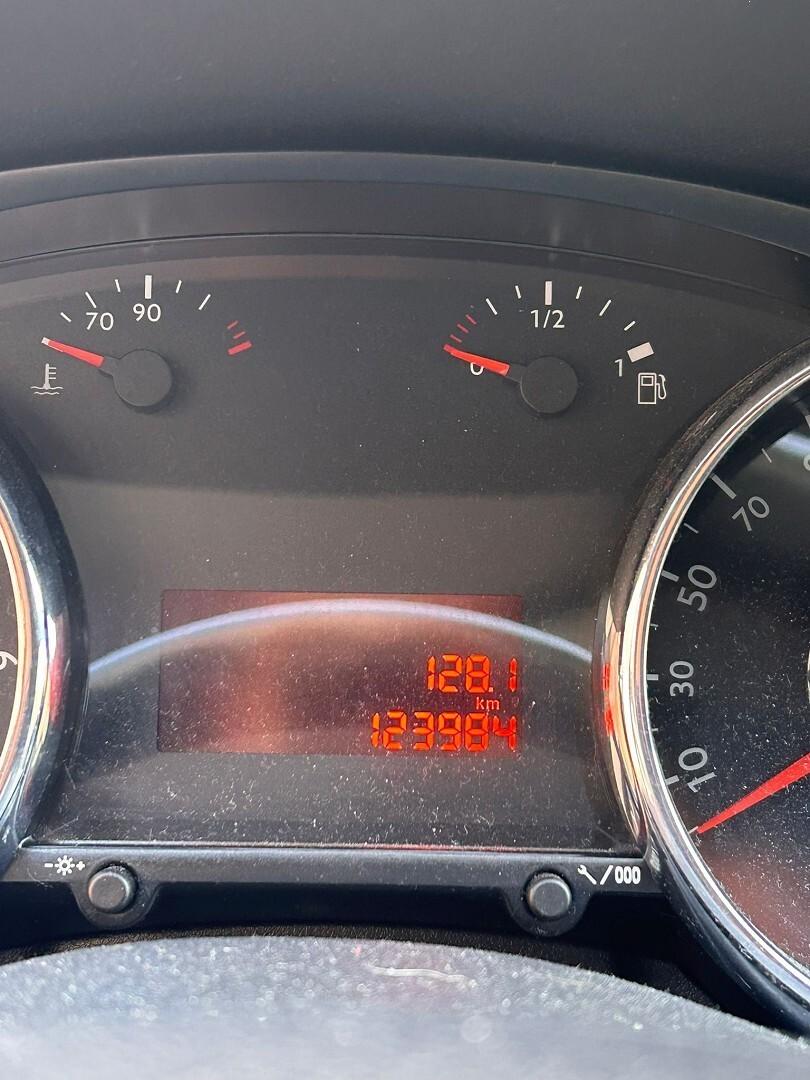 Peugeot 3008 123.000km tagliandati