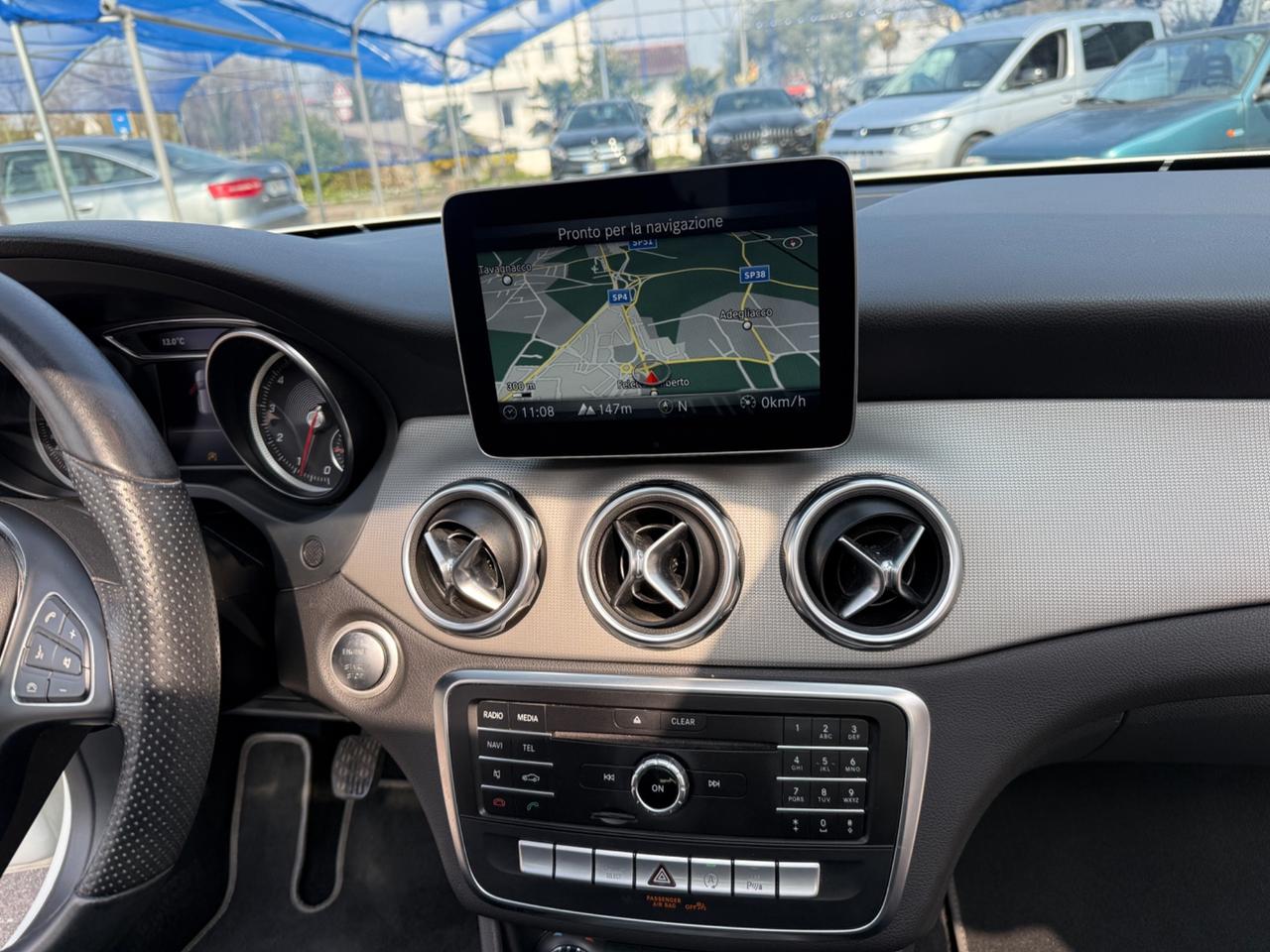 Mercedes-benz GLA 180 Business