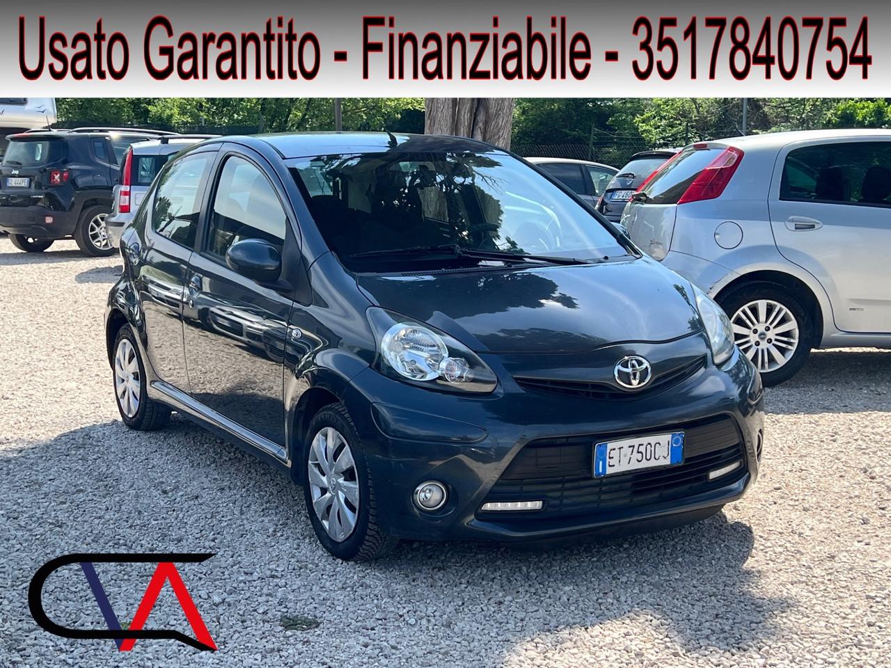 Toyota Aygo 1.0 12V VVT-i 5 porte Active Connect